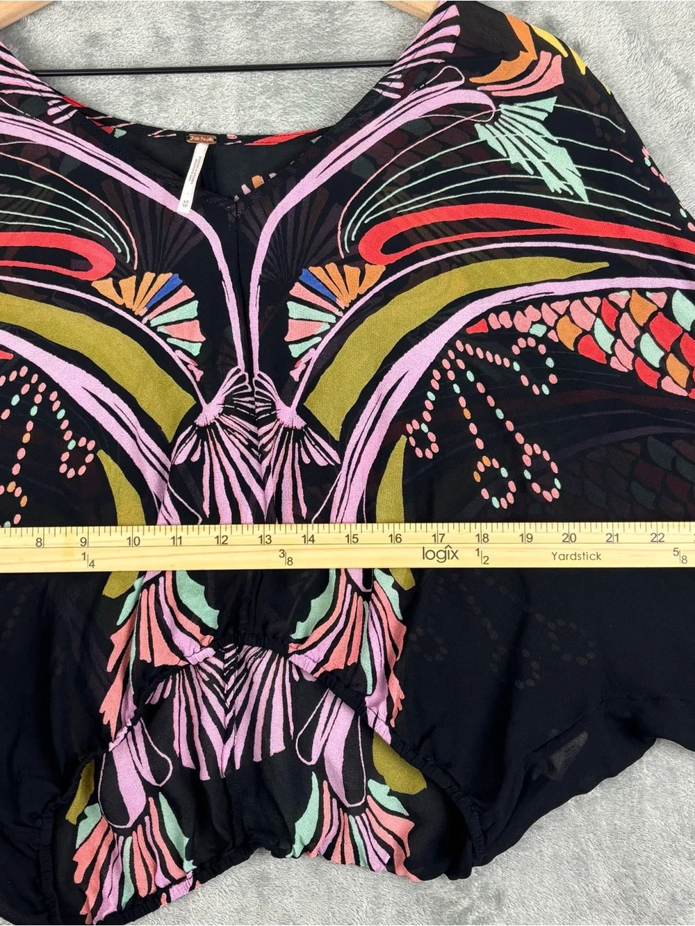 Free People Top Womens XS‎ Black Beneath the Sea